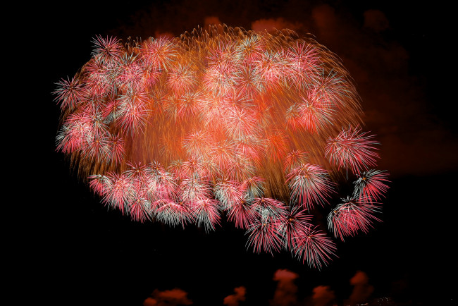 Обои картинки фото разное, салюты,  фейерверки, ночь, небо, огни, фейерверк, салют