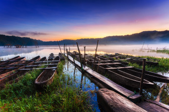 Картинка корабли лодки +шлюпки река челны