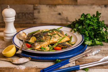 Картинка еда рыба +морепродукты +суши +роллы снедь