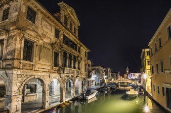 Картинка города -+улицы +площади +набережные простор