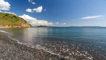 Картинка природа побережье море берег галька небо