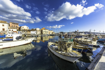 Картинка корабли порты+ +причалы катера яхты пристань бухта город лодки