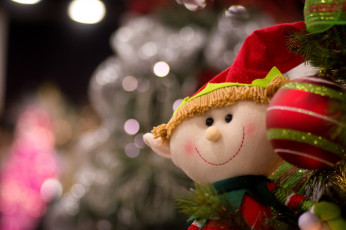 Картинка праздничные мягкие+игрушки эльф