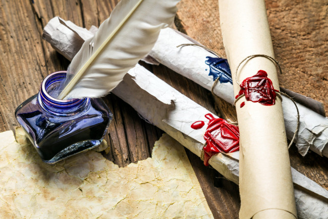 Обои картинки фото разное, канцелярия,  книги, свитки, печать, сургуч, чернильница, перо