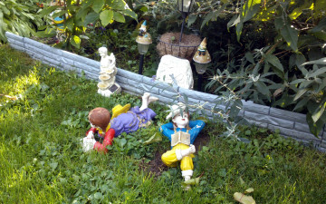 Картинка разное садовые+и+парковые+скульптуры трава фигурки кусты