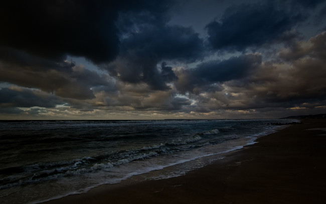 Обои картинки фото природа, побережье, облака, волны, море