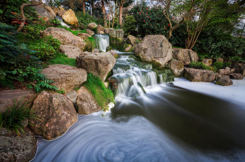 Картинка природа водопады камни поток