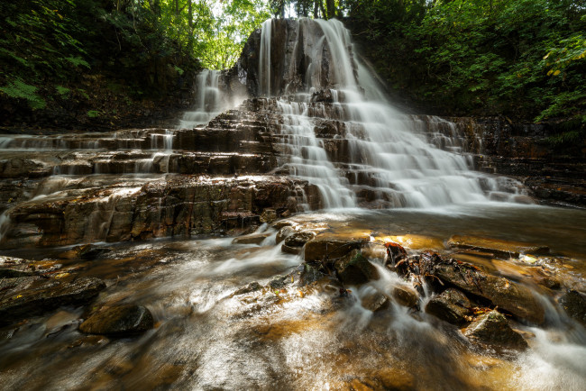 Обои картинки фото природа, водопады, лес, река, водопад