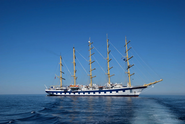 Обои картинки фото royal clipper, корабли, парусники, паруса, мачты