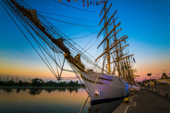 Картинка корабли парусники паруса мачты