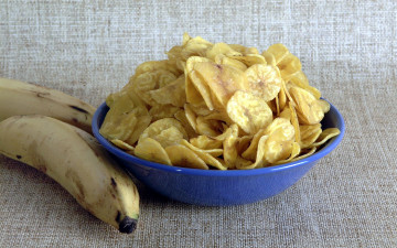 Картинка еда бананы банановые чипсы