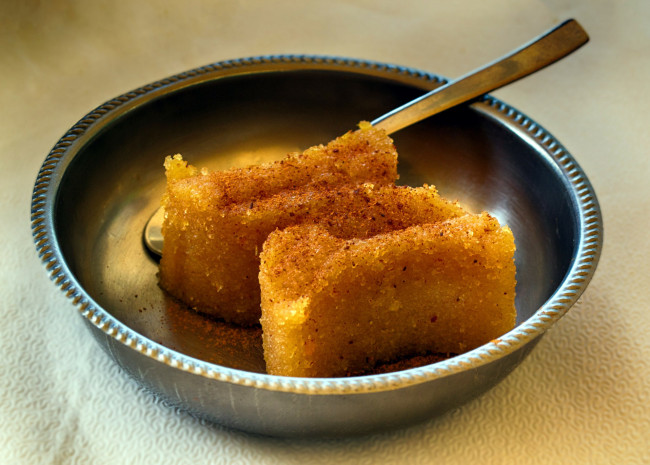 Обои картинки фото еда, мороженое,  десерты, greek, semolina, halva