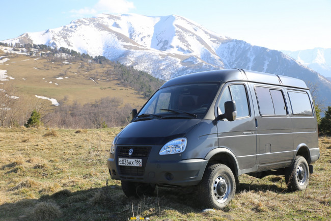 Обои картинки фото соболь, автомобили, газ, автомобиль, горы