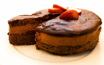 Картинка еда торты шоколадный торт клубника