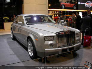 Картинка rolls royce phantom автомобили выставки уличные фото