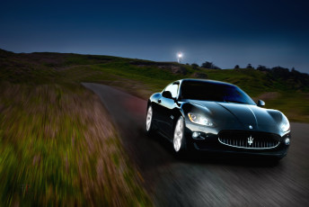 Картинка автомобили maserati дорога маццератти