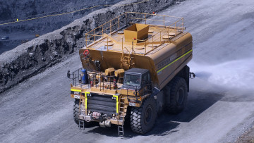 Картинка caterpillar+785c+water+cart техника другое грузовик цистерна карьерный тяжелый