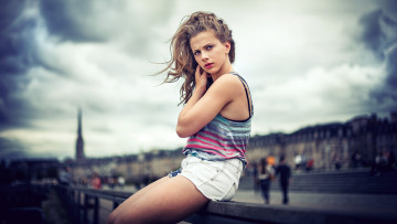 Картинка девушки -unsort+ блондинки шорты