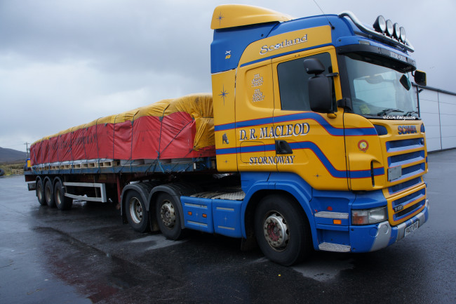 Обои картинки фото scania, автомобили, дизельные, двигатели, судовые, автобусы, грузовые, ab, швеция