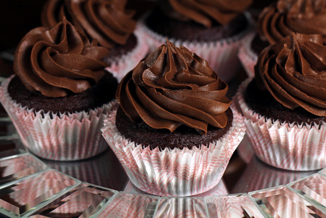 Обои картинки фото еда, пирожные,  кексы,  печенье, крем