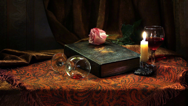 Обои картинки фото еда, натюрморт, вино, бокалы, книга, роза, свеча