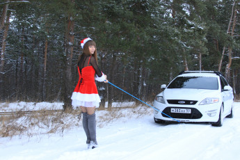 Картинка автомобили -авто+с+девушками ford