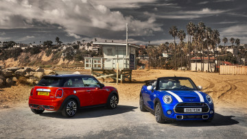 обоя mini hardtop 2 door and mini cabrio 2019, автомобили, mini, 2, door, cabrio, 2019, red, blue, hardtop