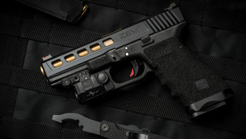 Картинка оружие пистолеты glock пистолет кастом gun pistol глок zev custom weapon