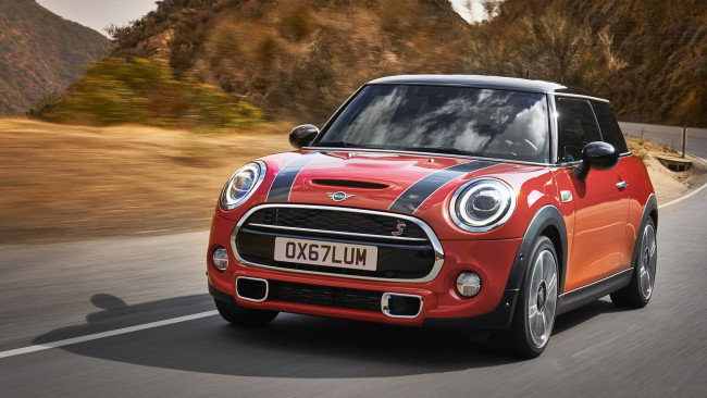 Обои картинки фото mini hardtop 2 door 2019, автомобили, mini, 2019, door, 2, hardtop, red
