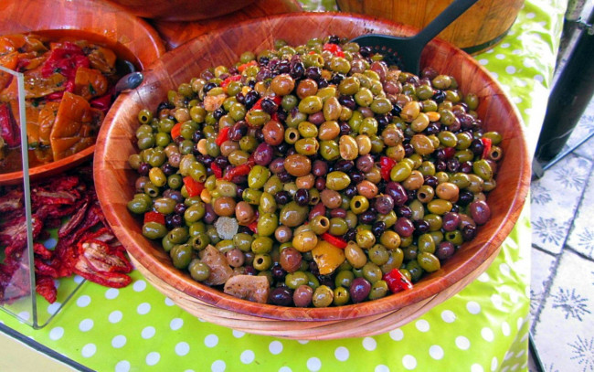 Обои картинки фото еда, оливки, много