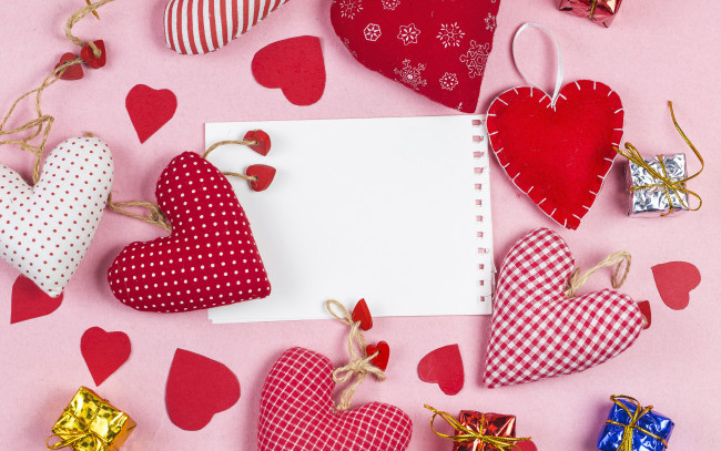 Обои картинки фото праздничные, день святого валентина,  сердечки,  любовь, подарок, сердечки, сердце, любовь