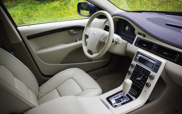 Картинка автомобили спидометры торпедо