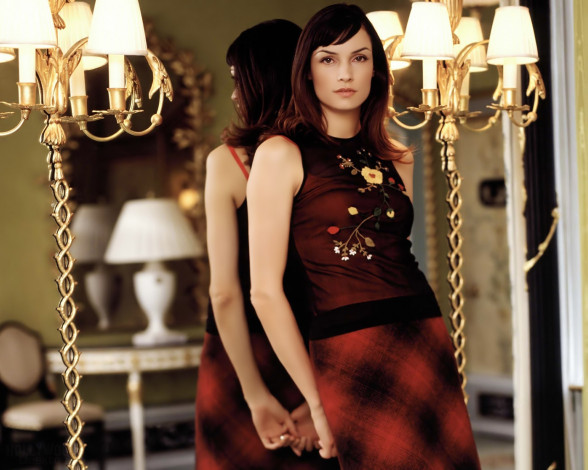 Обои картинки фото Famke Janssen, девушки