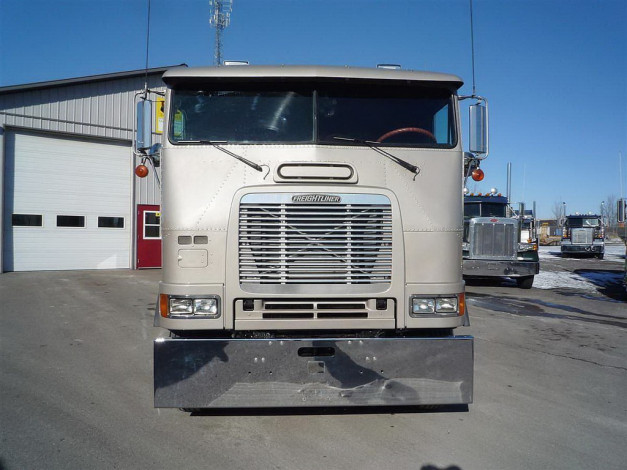 Обои картинки фото автомобили, freightliner
