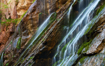 Картинка природа водопады камни вода