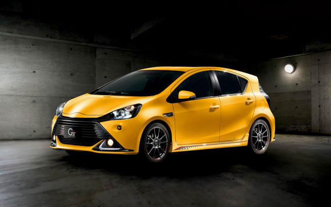 Обои картинки фото 2013-toyota-aqua-g-sports-concept, автомобили, toyota, sports