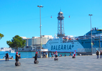 Картинка барселона города барселона+ испания люди корабль водоем