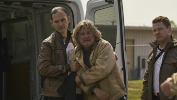 Картинка crypto+ 2019 кино+фильмы crypto курт рассел кадры из фильма крипто триллер криминал