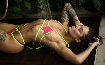 Картинка девушки -unsort+ брюнетки темноволосые красивая девушка