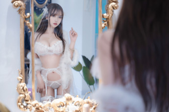 Картинка девушка+-+girl девушки -+азиатки девушка женщина брюнетка темноволосая сексуальная модель звезда позирует разная обувь верхняя стильная одежда нижнее эротическое бельё трусы лифчик колготки чулки аксессуары макияж и множество элементов на фотографии