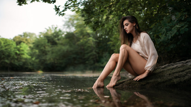 Обои картинки фото алина науменко, девушки, девушка, женщина, брюнетка, темноволосая, сексуальная, модель, звезда, позирует, разная, обувь, верхняя, стильная, одежда, нижнее, эротическое, бельё, трусы, лифчик, колготки, чулки, аксессуары, макияж, и, множество, элементов, на, фотографии