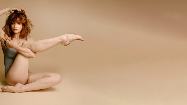 Обои картинки фото девушки, sarah hay, sarah, hay