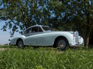 Картинка автомобили bentley