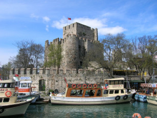 Картинка города исторические архитектурные памятники