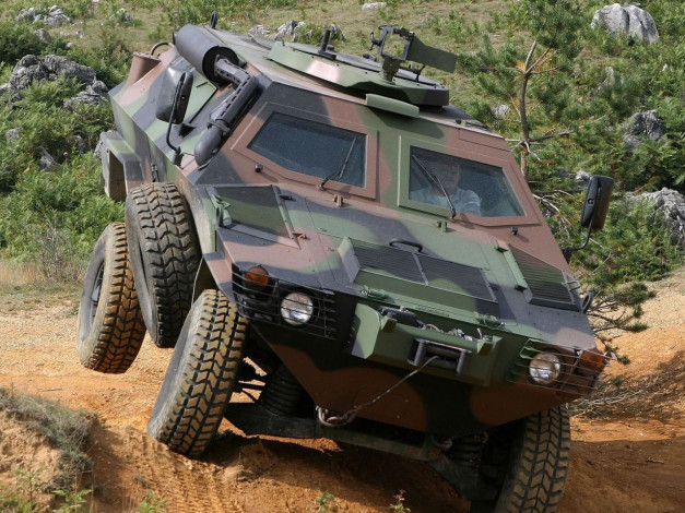 Обои картинки фото техника, военная, бронеавтомобиль, колесная, бронетехника