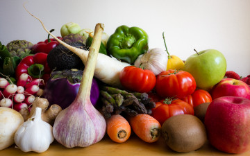 Картинка еда фрукты+и+овощи+вместе боклажаны лук яблоки лимон спаржа редька грибы помидоры перец редис овощи фрукты