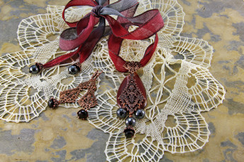 Картинка разное украшения +аксессуары +веера ожерелье бижутерия украшение фон