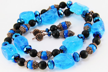 Картинка разное украшения +аксессуары +веера ожерелье бижутерия украшение фон