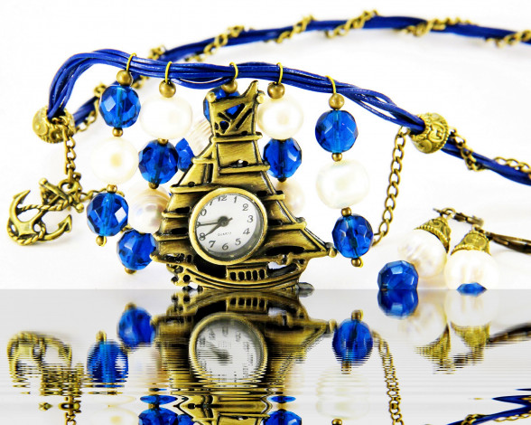 Обои картинки фото разное, украшения,  аксессуары,  веера, ожерелье, бижутерия, украшение, фон