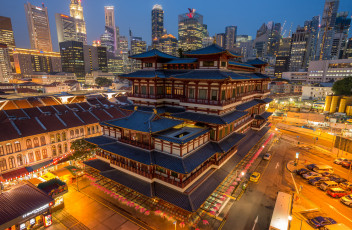 Картинка chinese+temple +singapore+city города сингапур+ сингапур храм ночь
